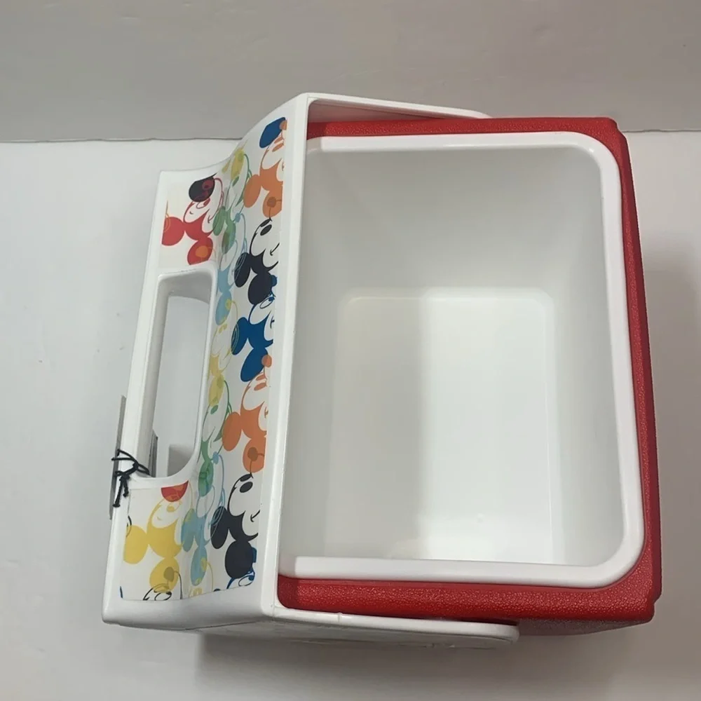 Mickey Mouse 4 Qt Playmate Cooler Igloo Limited Edition New